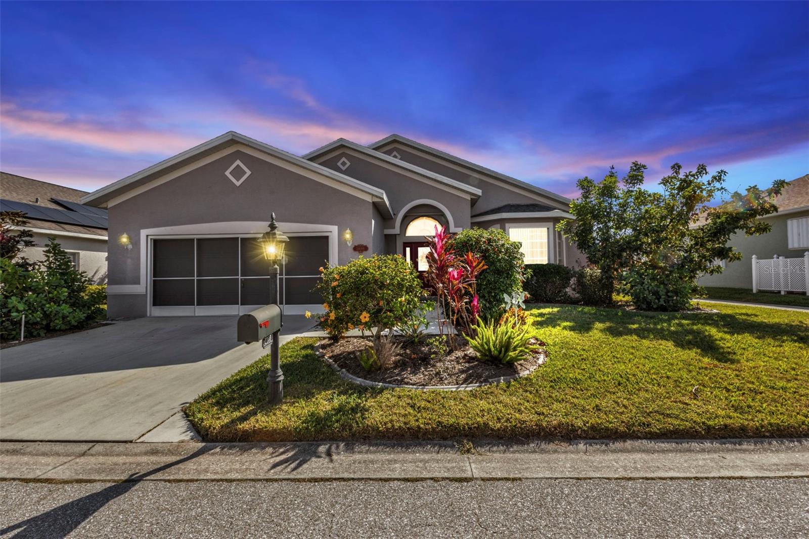 24088 Buckingham Way, FL