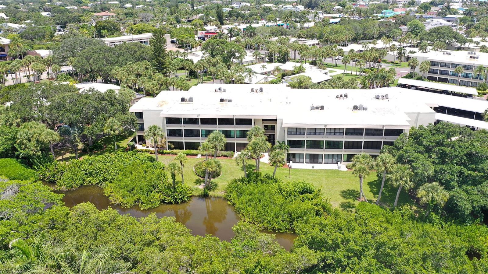 225 Hourglass Way, FL