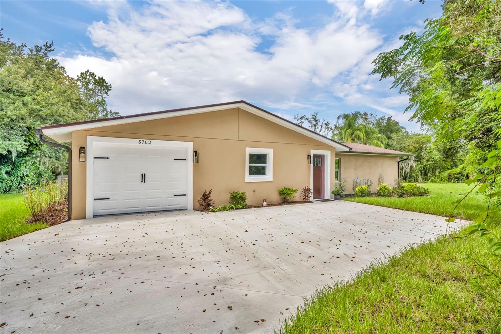 5762 Sheryl Anita St, FL