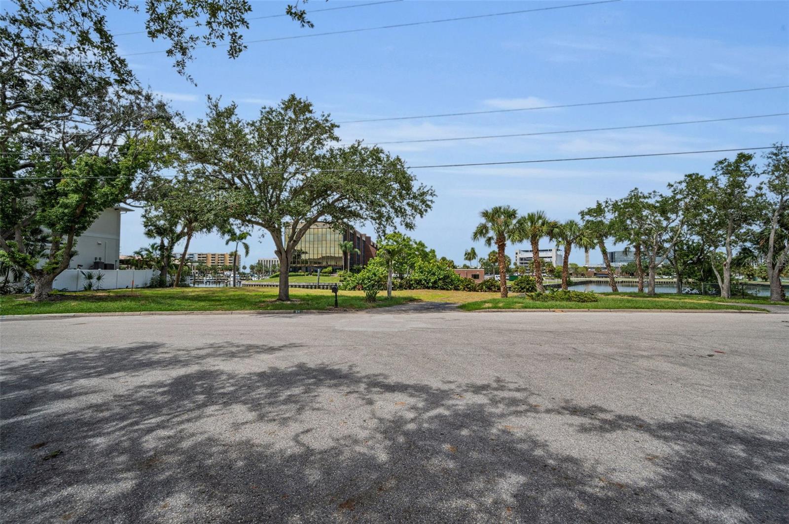 56 Sandpiper Road, FL