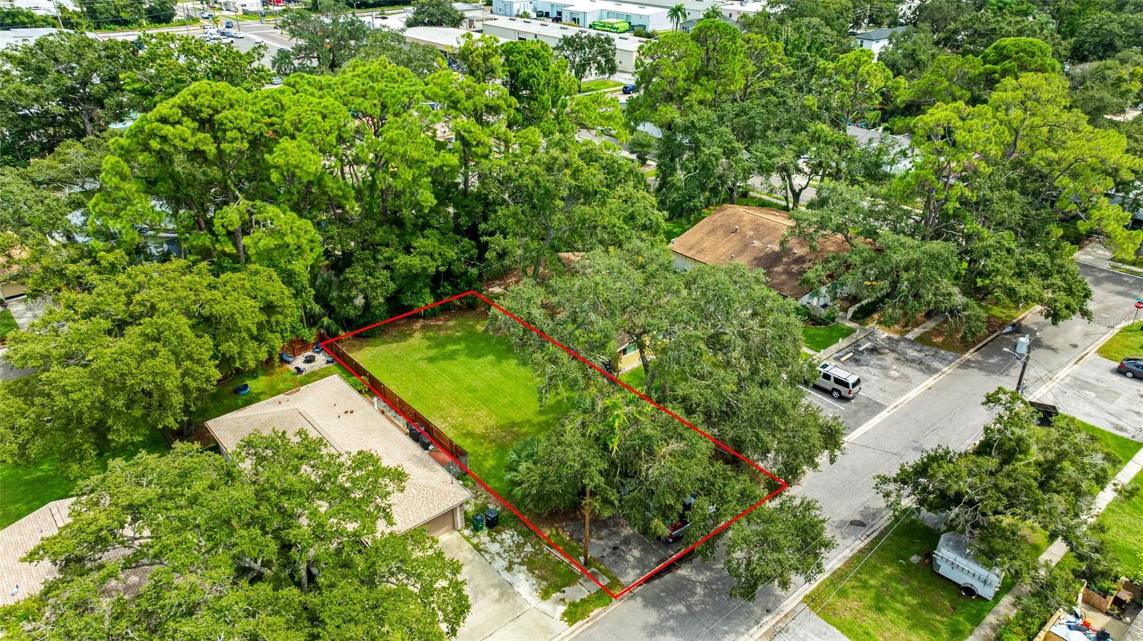 422 Maple Way, FL