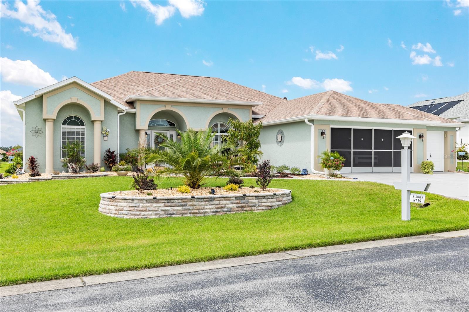 5719 25th Loop, FL