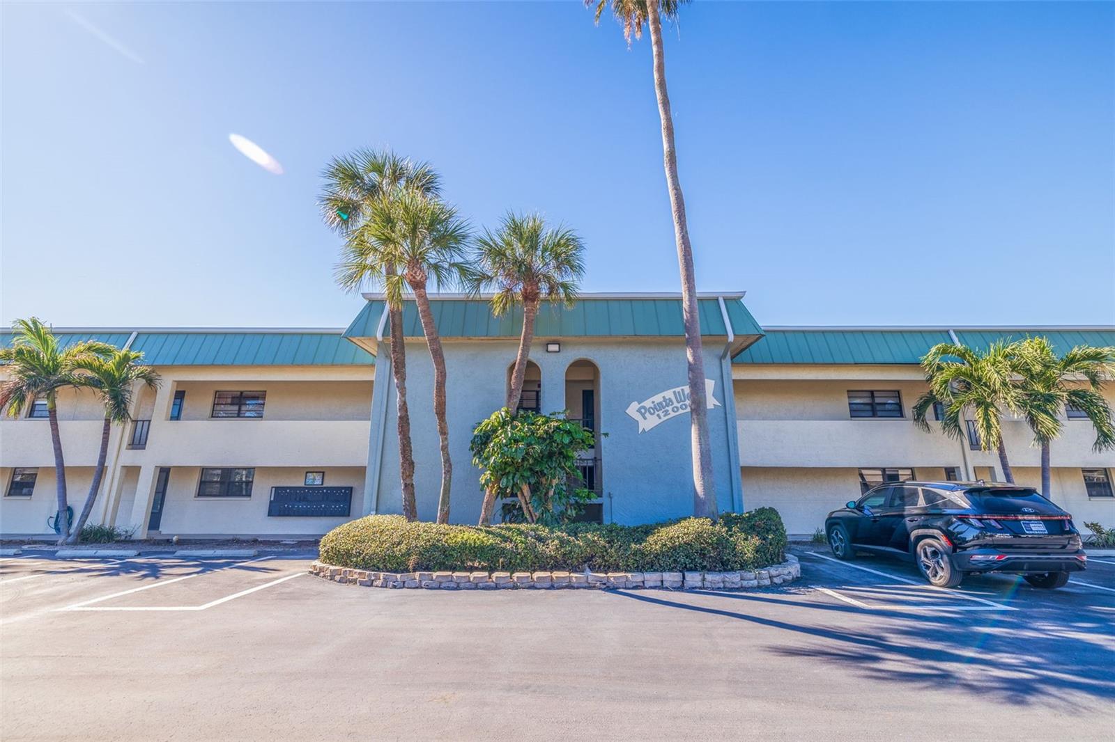 12000 Capri Circle, FL