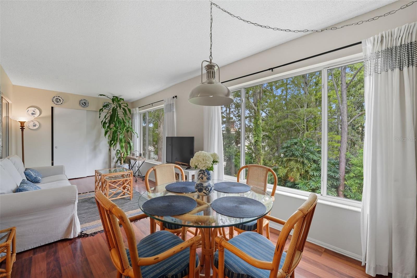 2430 Florentine Way, FL