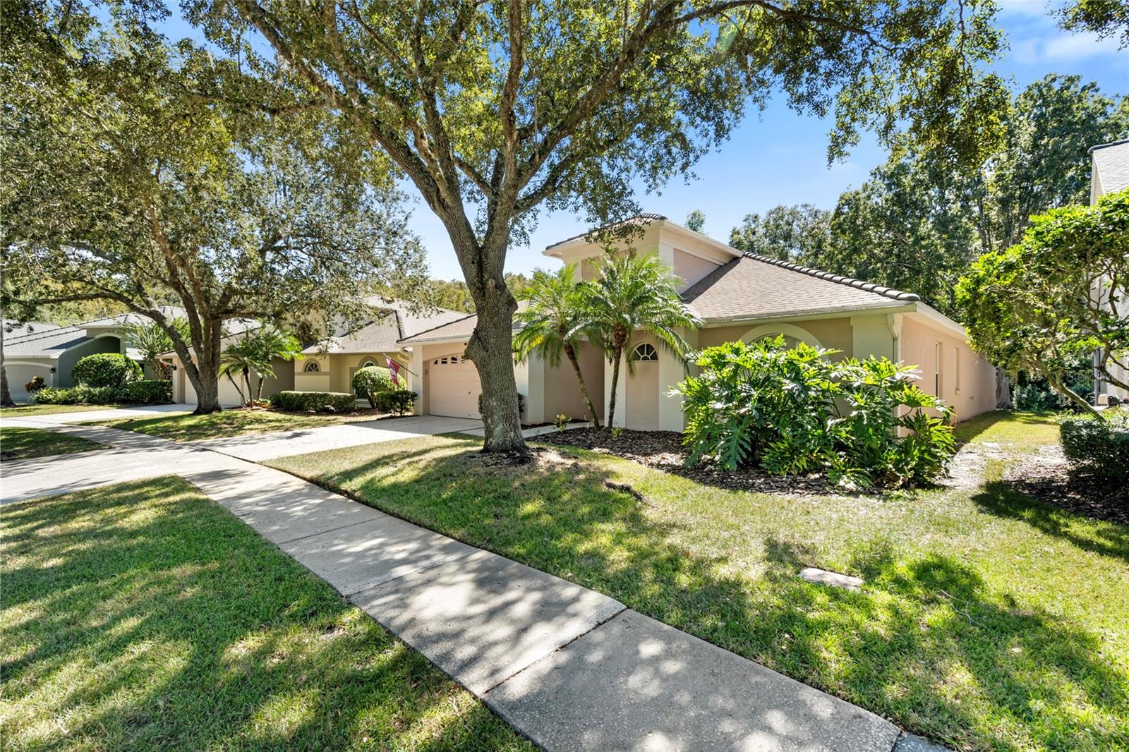 5542 Avenue Du Soleil, FL