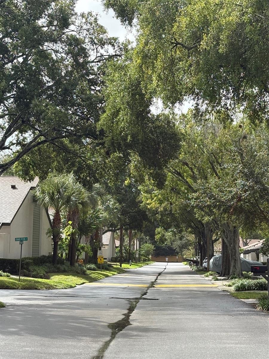 2336 Sun Valley Circle, FL