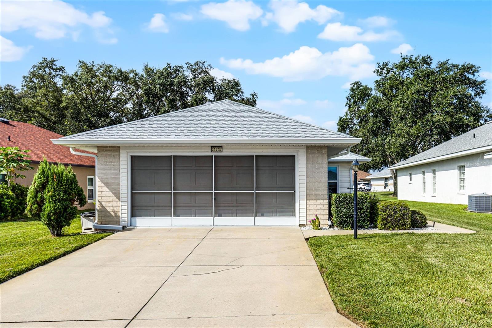 21737 King John Street, FL
