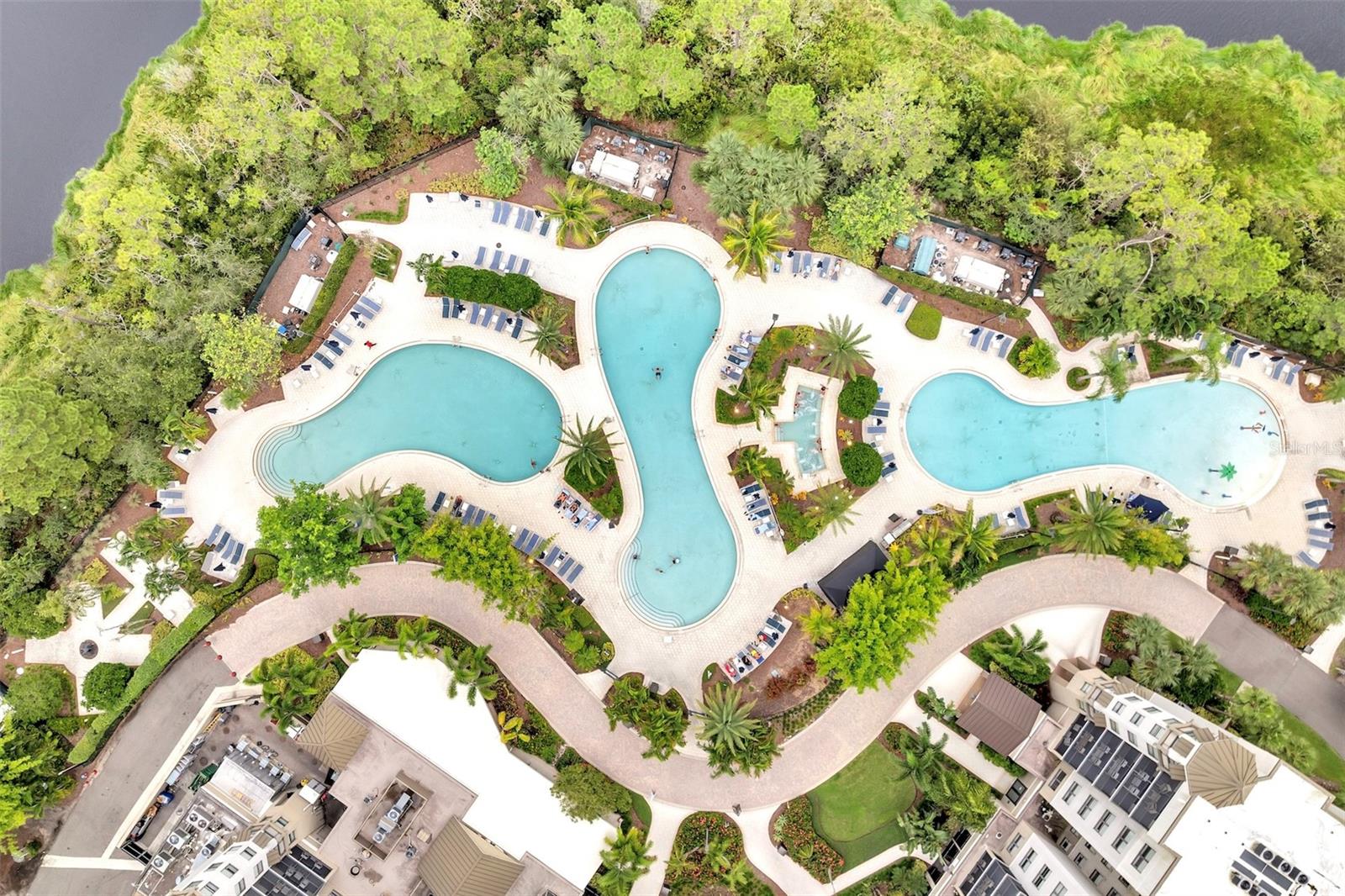 14501 Grove Resort Avenue, FL