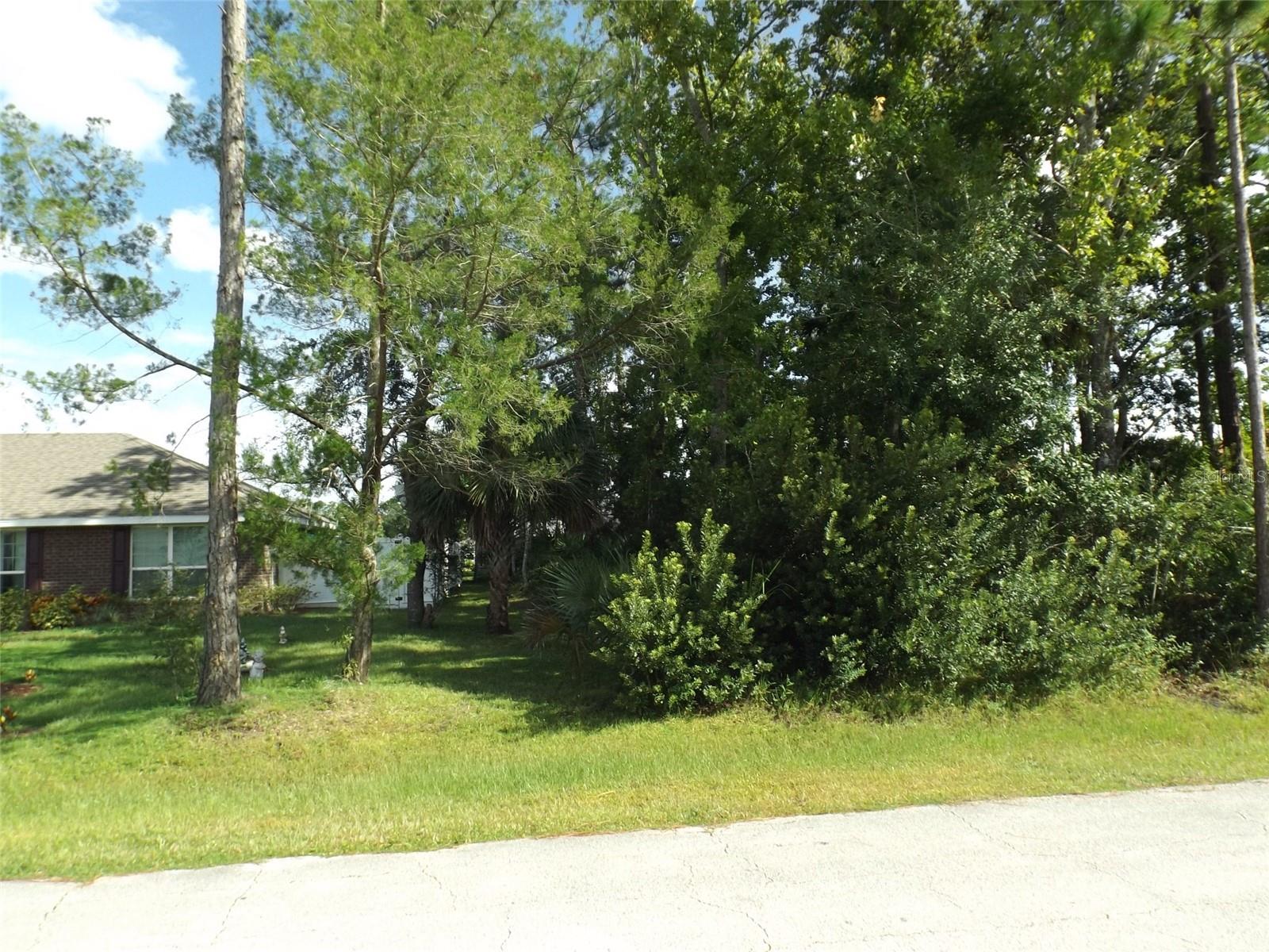 176 Frontier Dr, FL