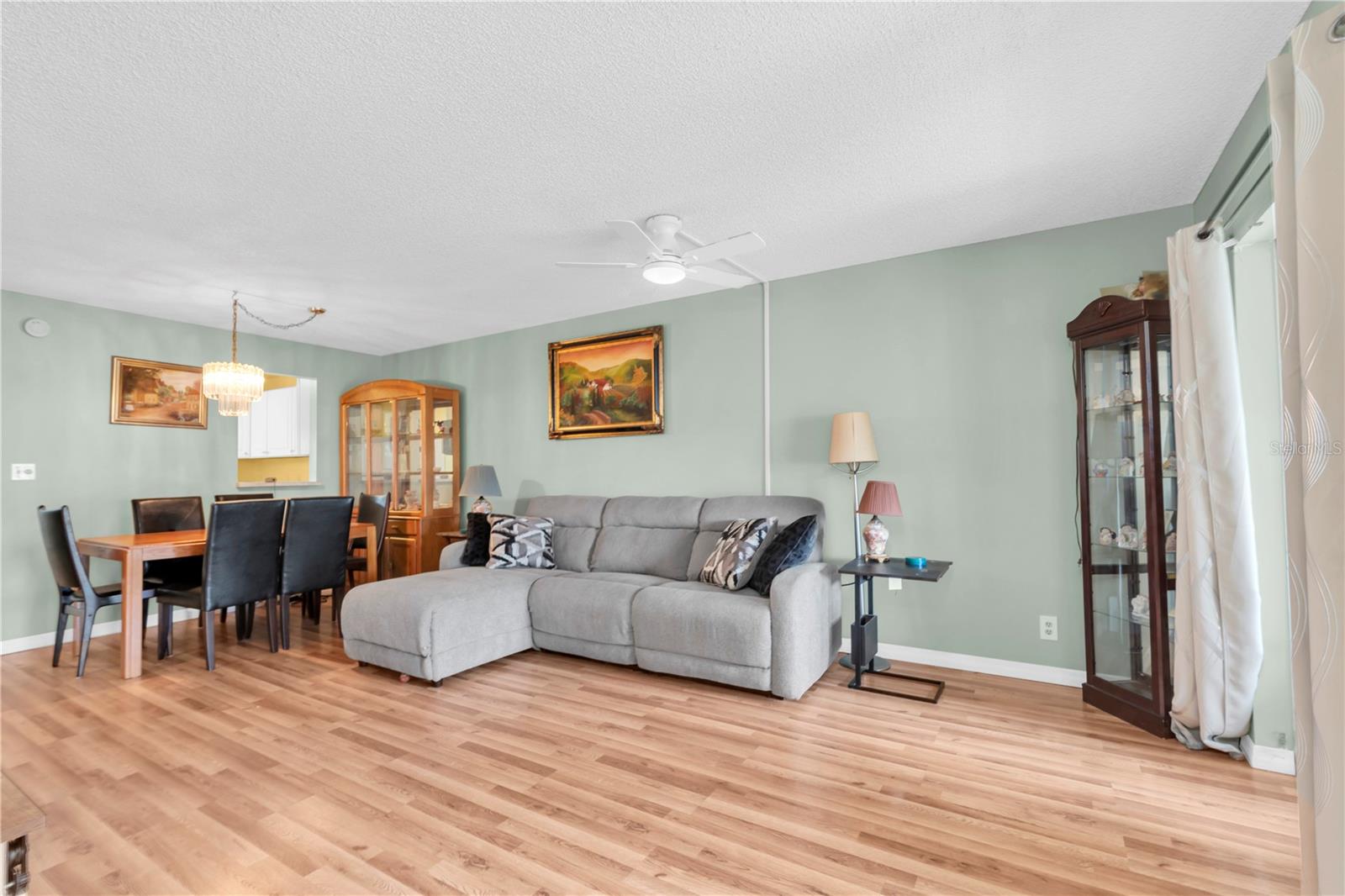 11485 Oakhurst Road, FL