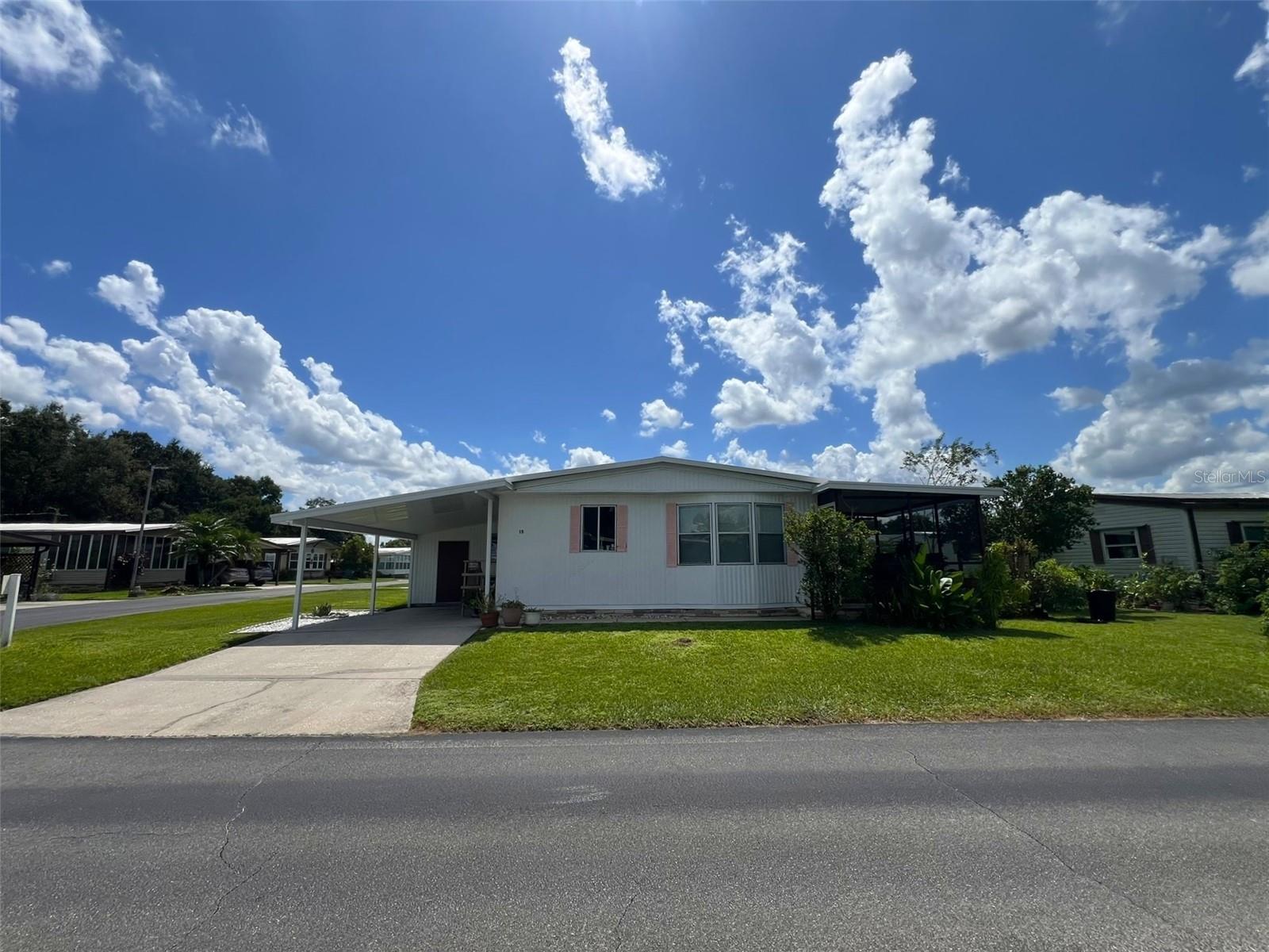 2055 Floral Avenue, FL