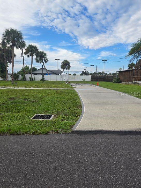 2445 Heron Dr, FL