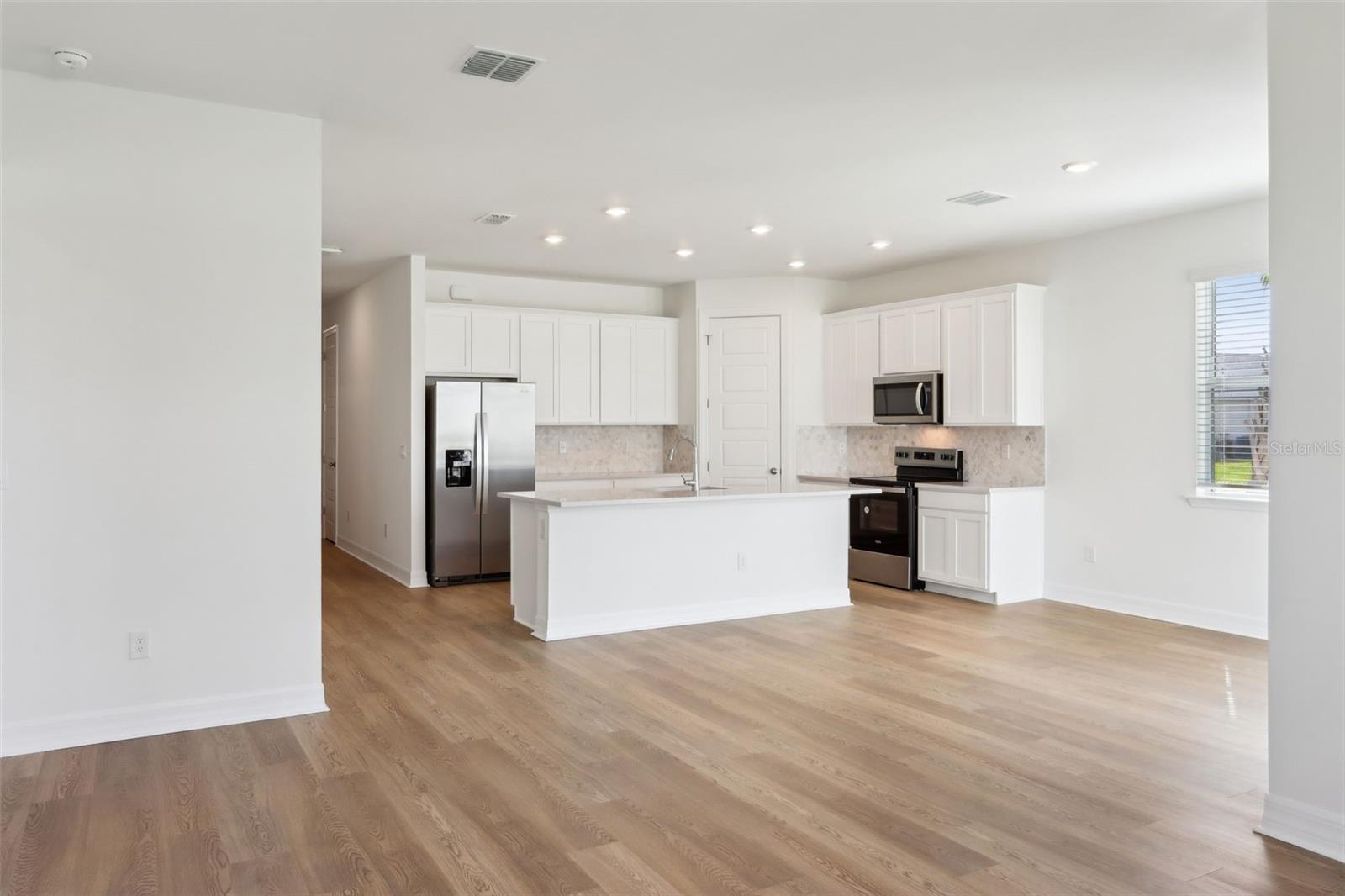 16672 Expedition Court, FL