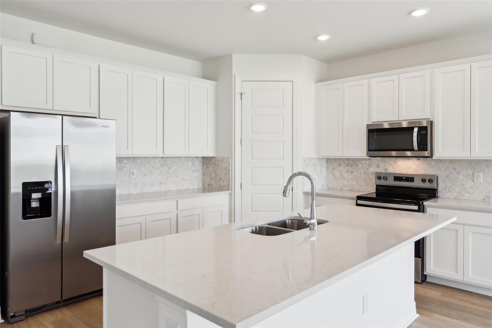 16672 Expedition Court, FL