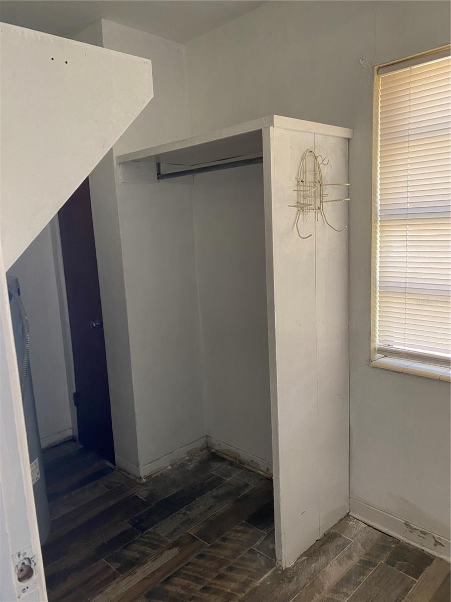 420 Newton Avenue, FL