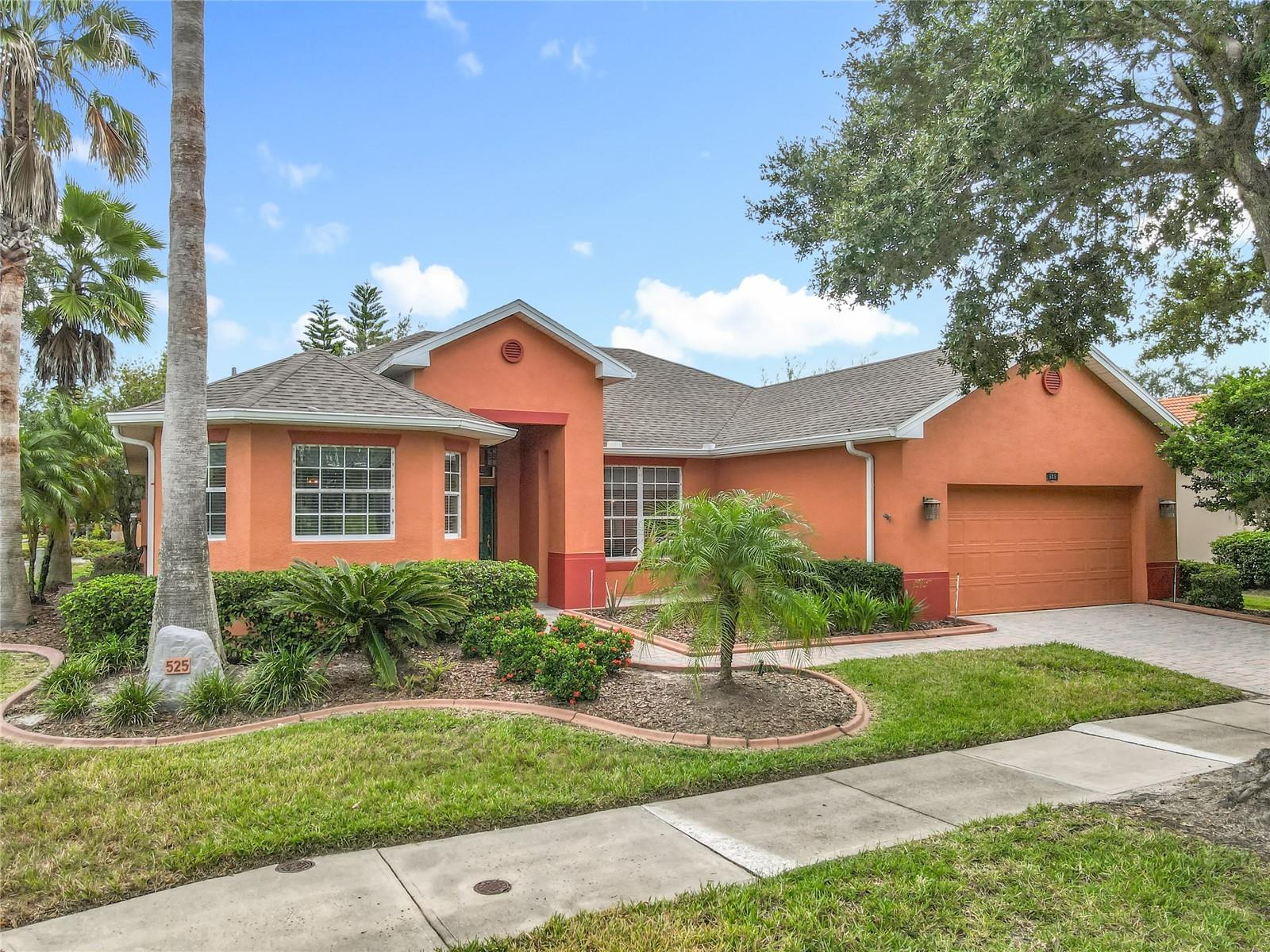 525 Shorehaven  Drive, FL