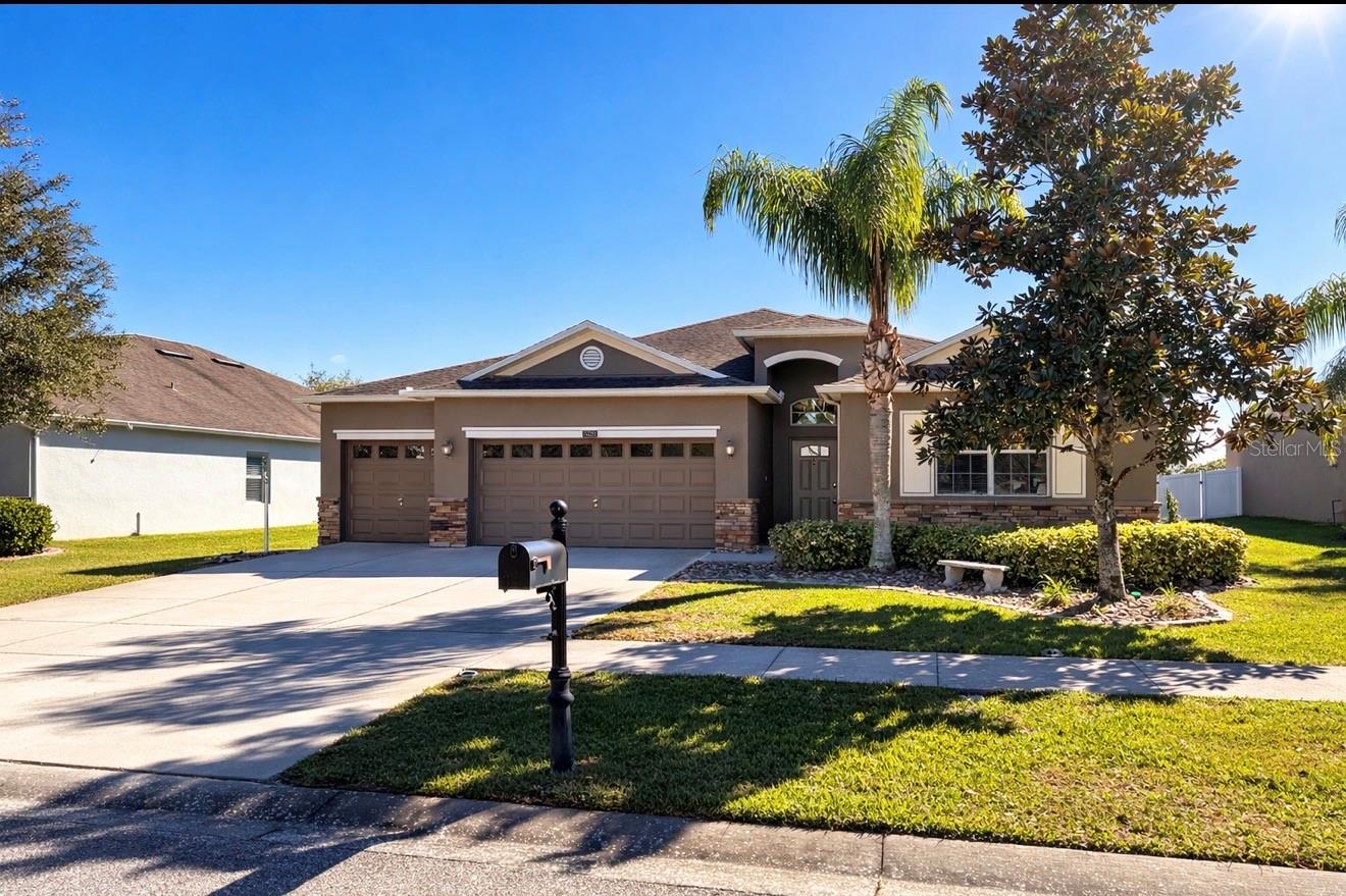 5828 Puzo Place, FL