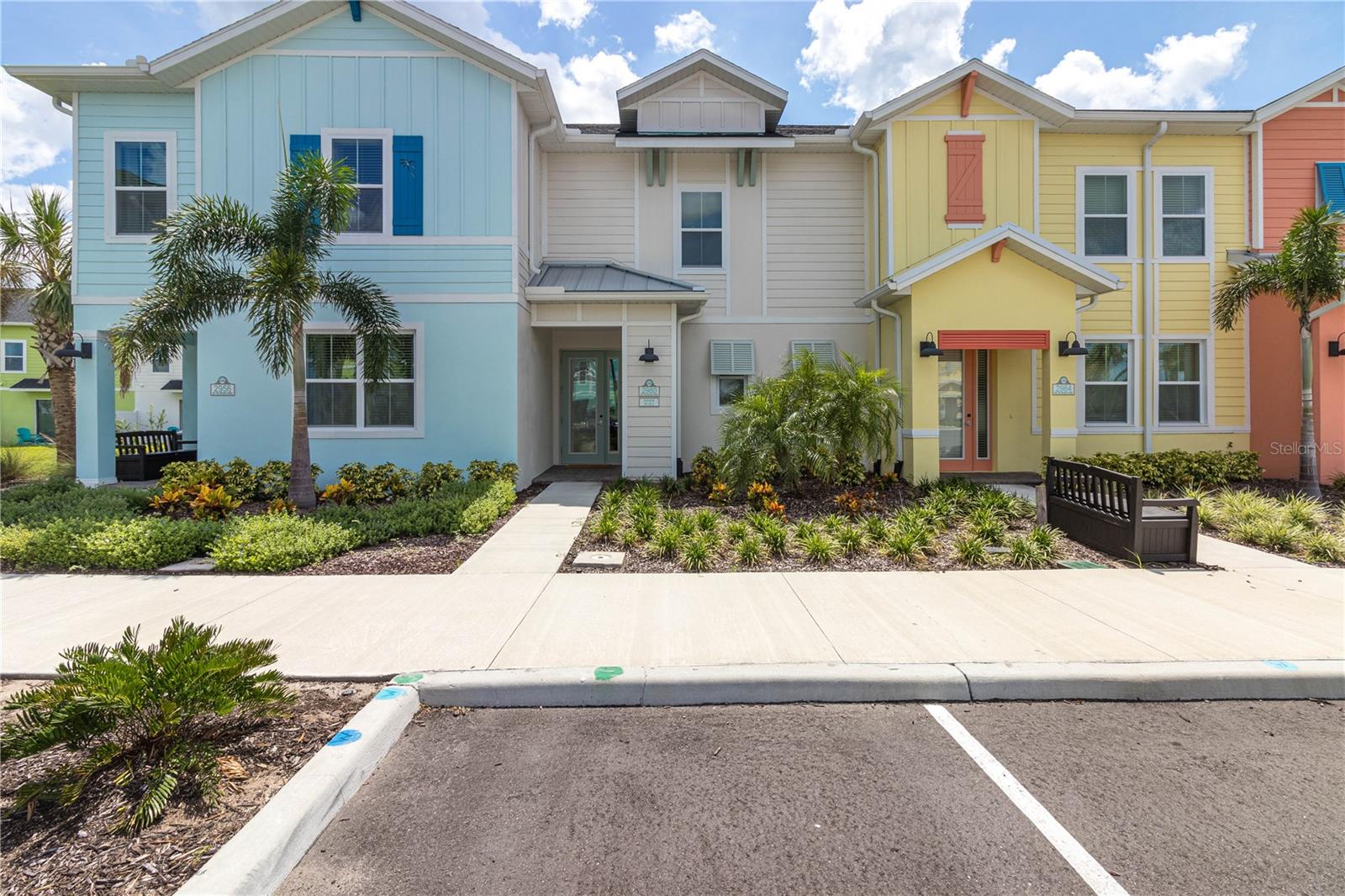 2960 On The Rocks Pt, FL