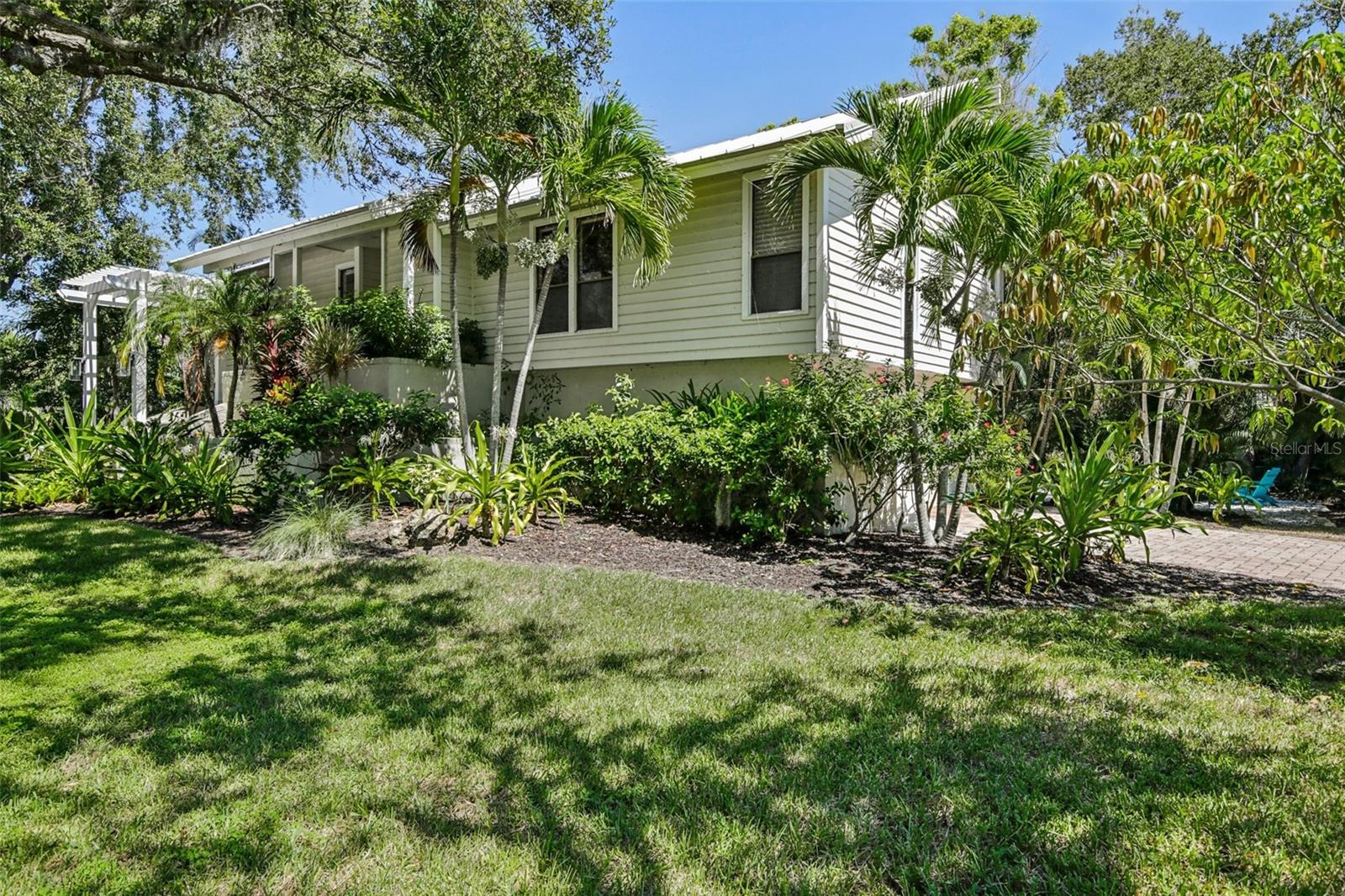 3390 Bayou Sound, FL
