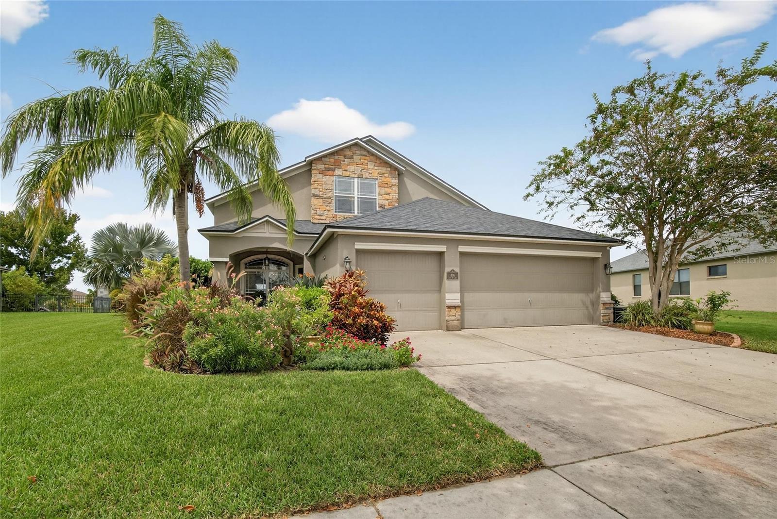 306 Hope Bay Loop, FL