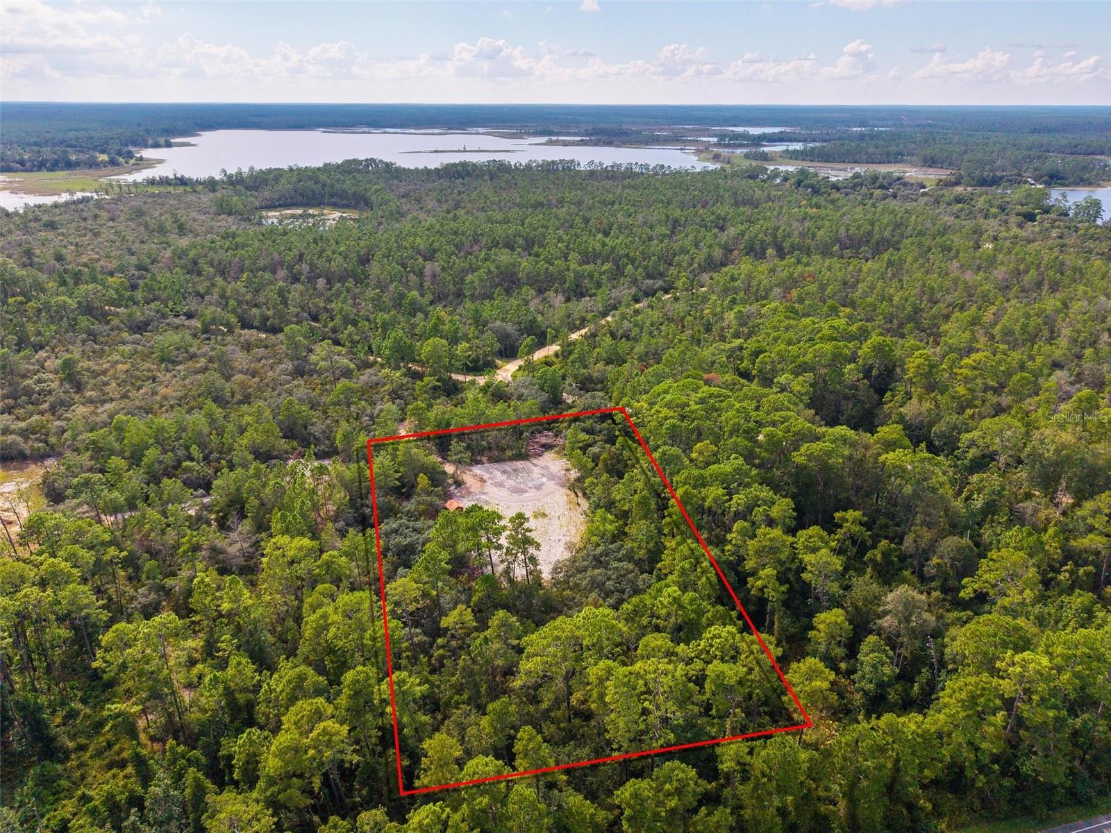 52215 State Road 19, FL