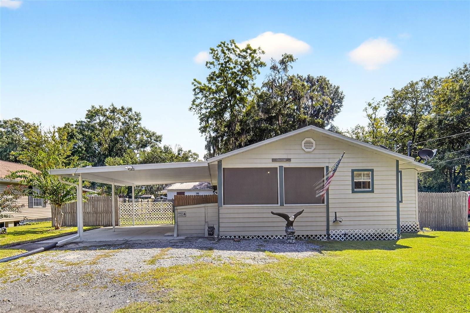 276 S Myrtle St, FL