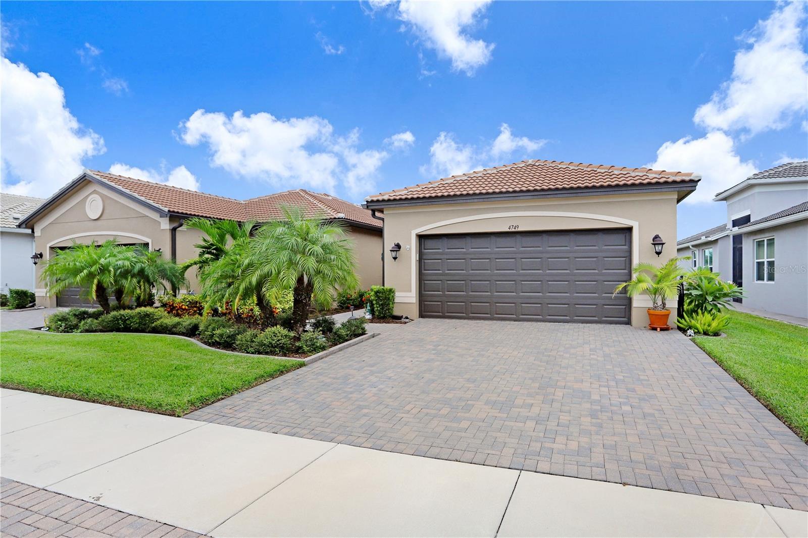 4749 Avila Lakes Drive, FL