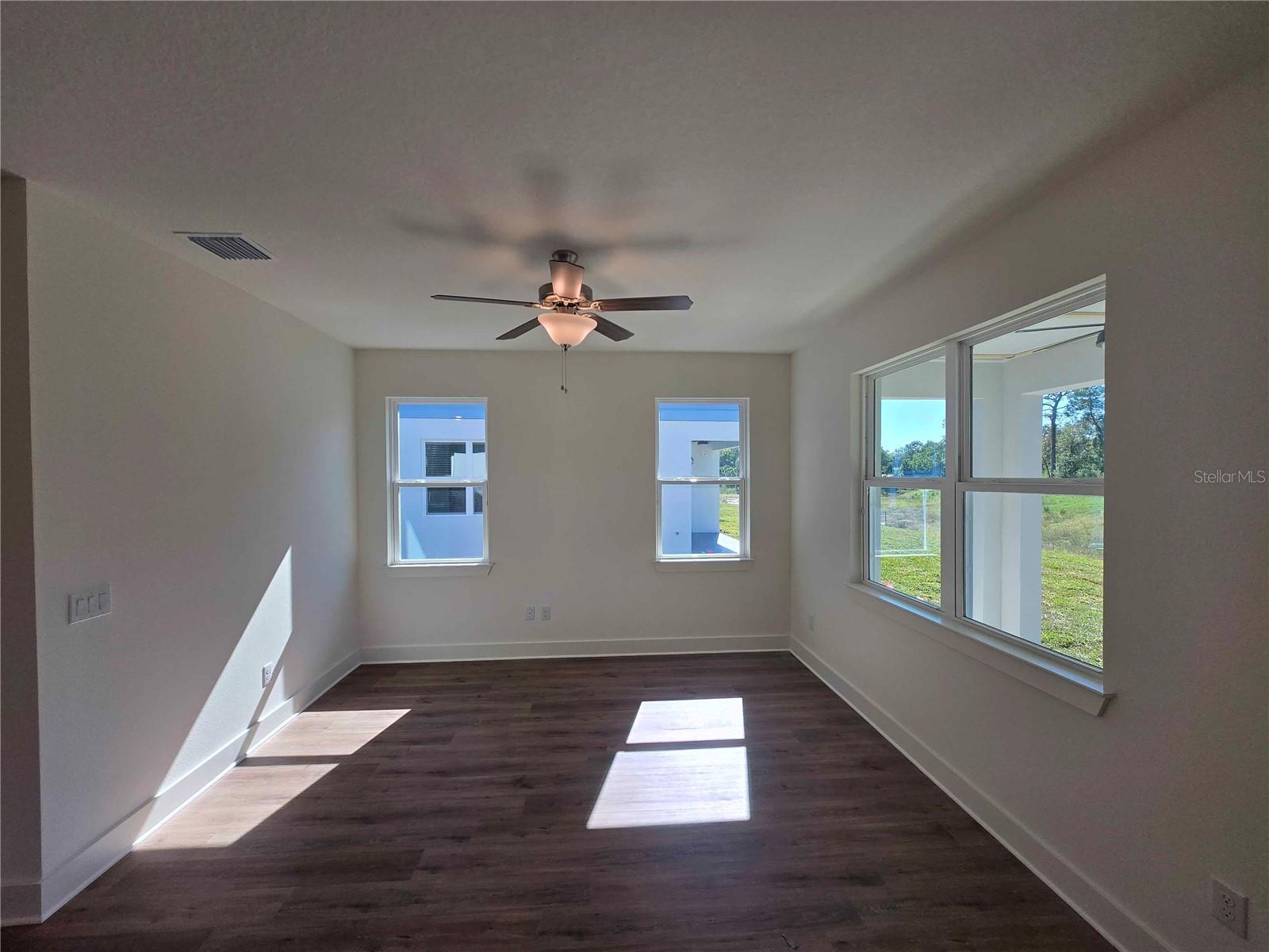3822 Daybreak Run Loop, FL