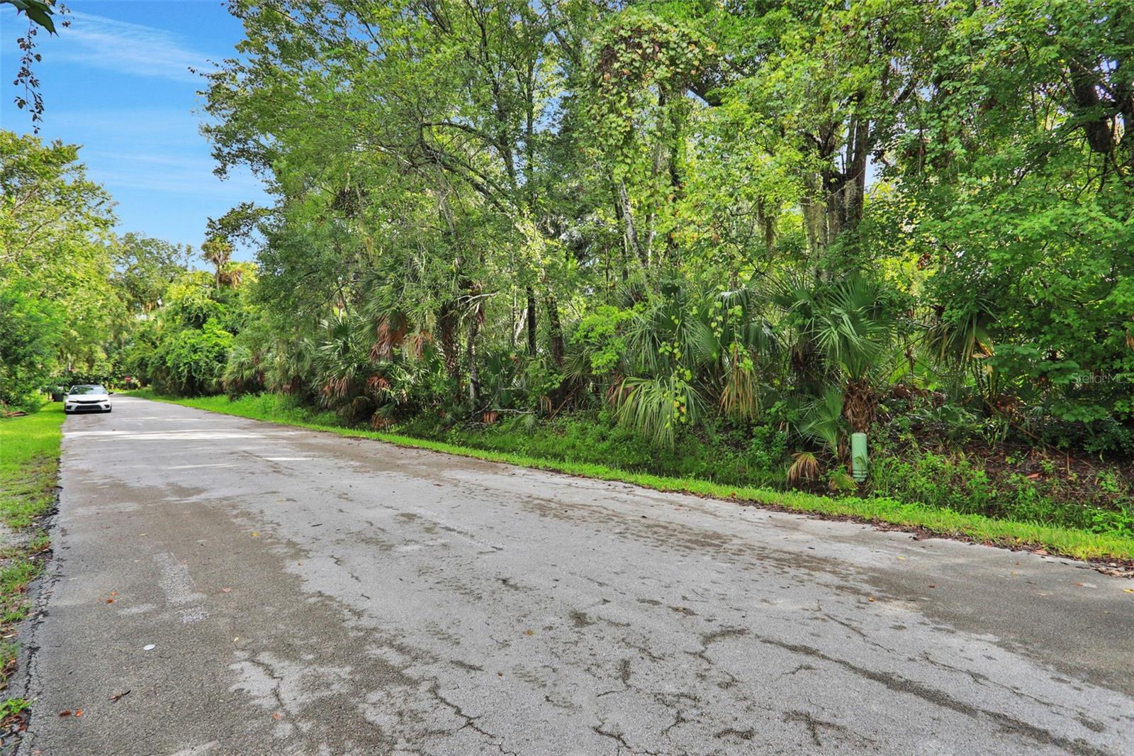 711 Tennessee Ter, FL
