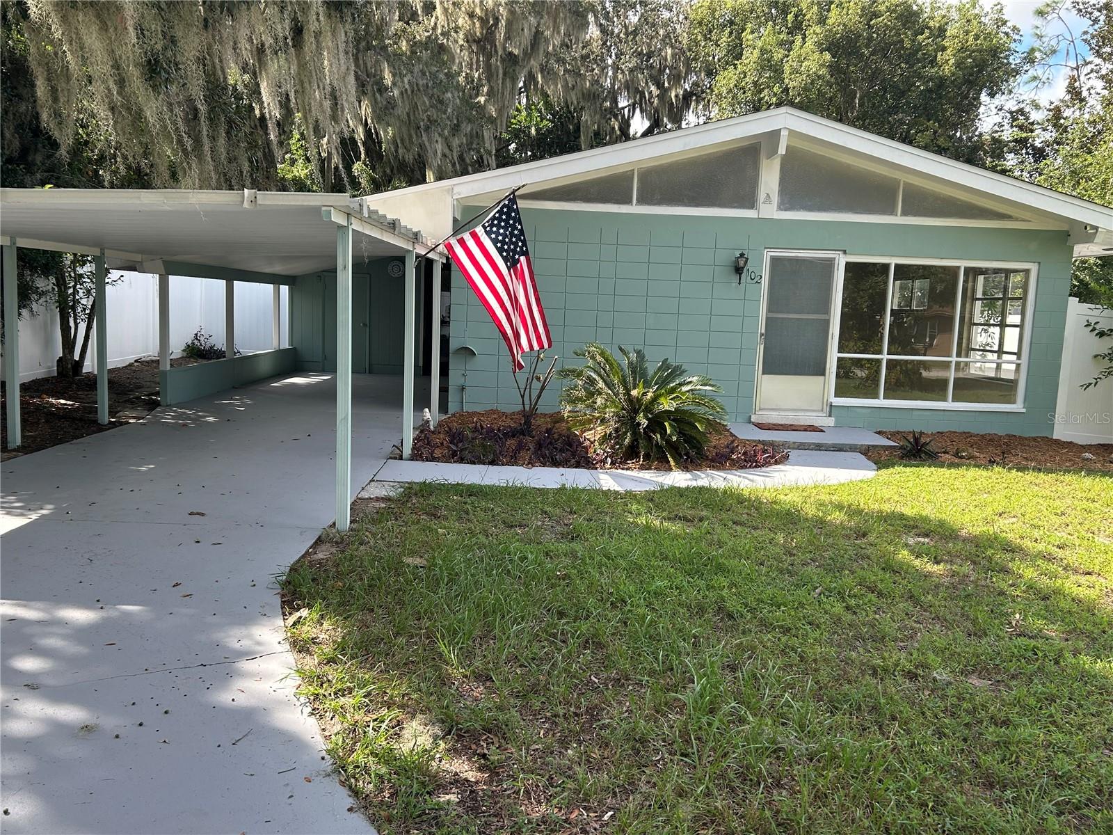 102 Pendleton Avenue, FL