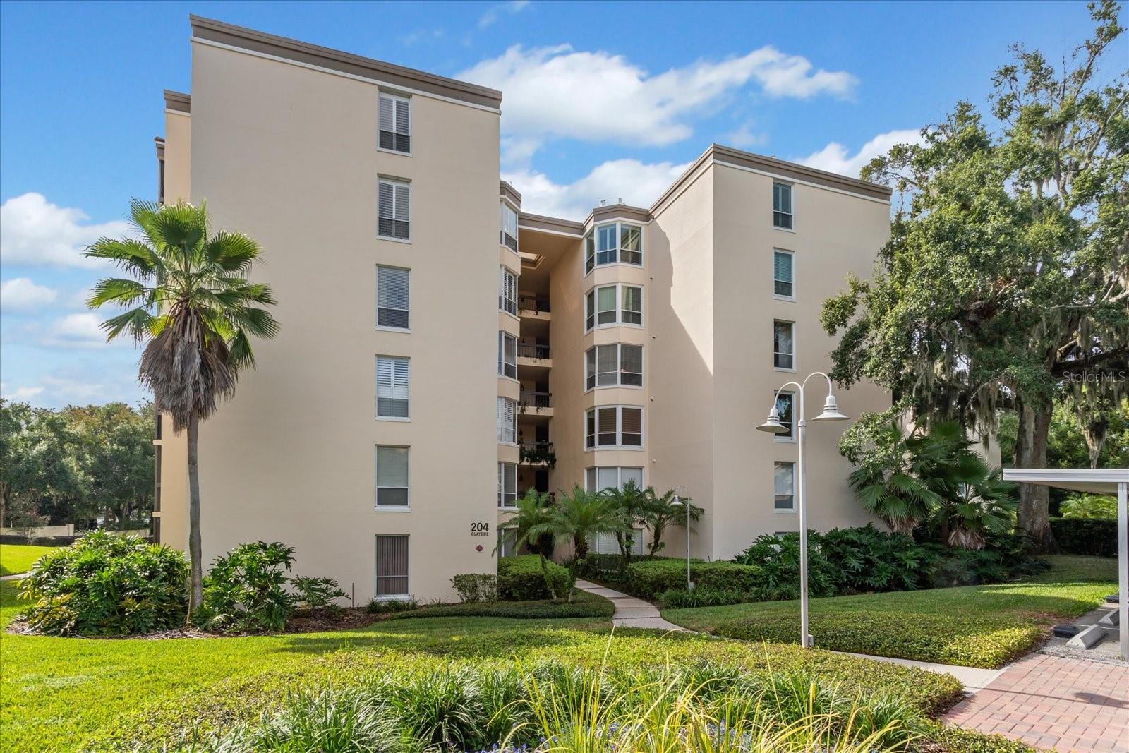 204 Quayside Circle, FL