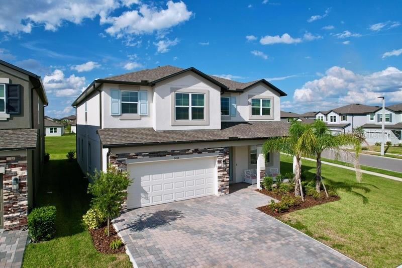 2450 Sunny Pebble Loop, FL
