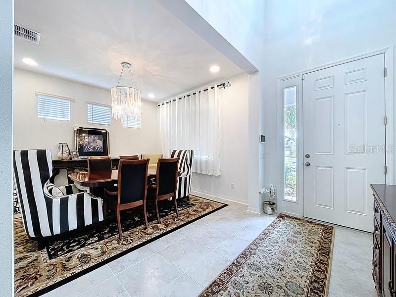 2450 Sunny Pebble Loop, FL