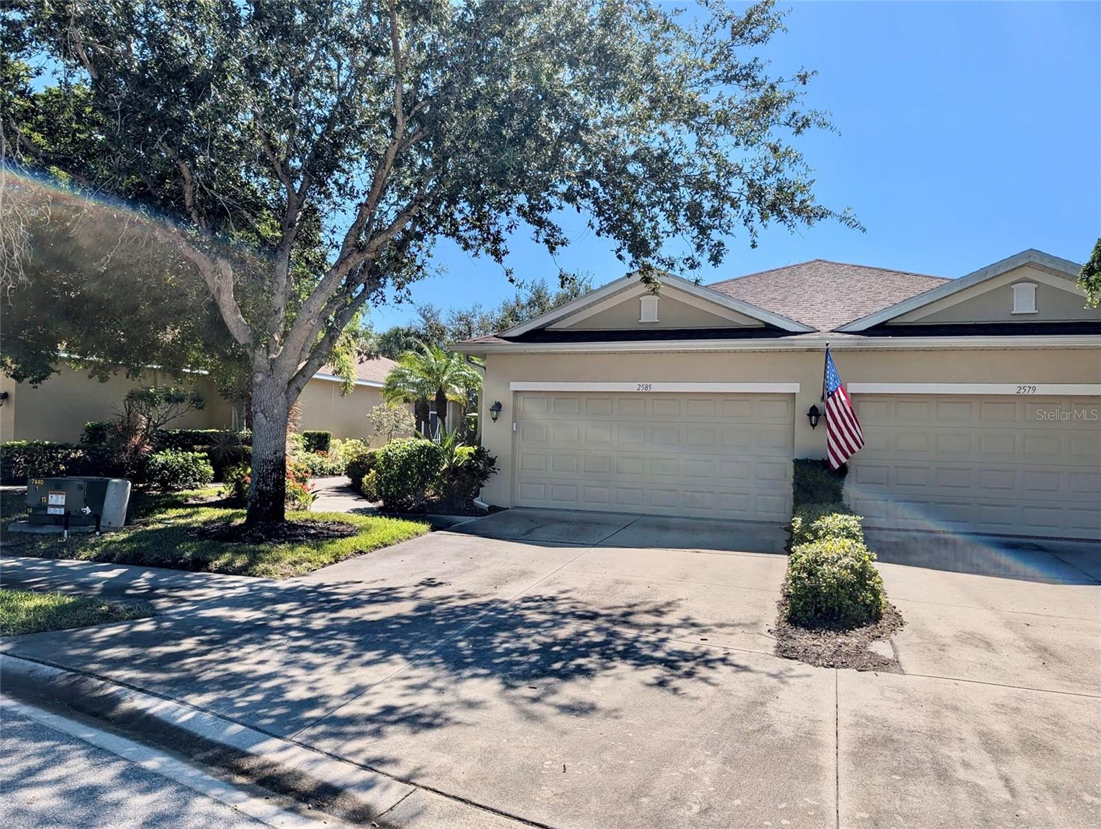 2585 Cortenova Court, FL