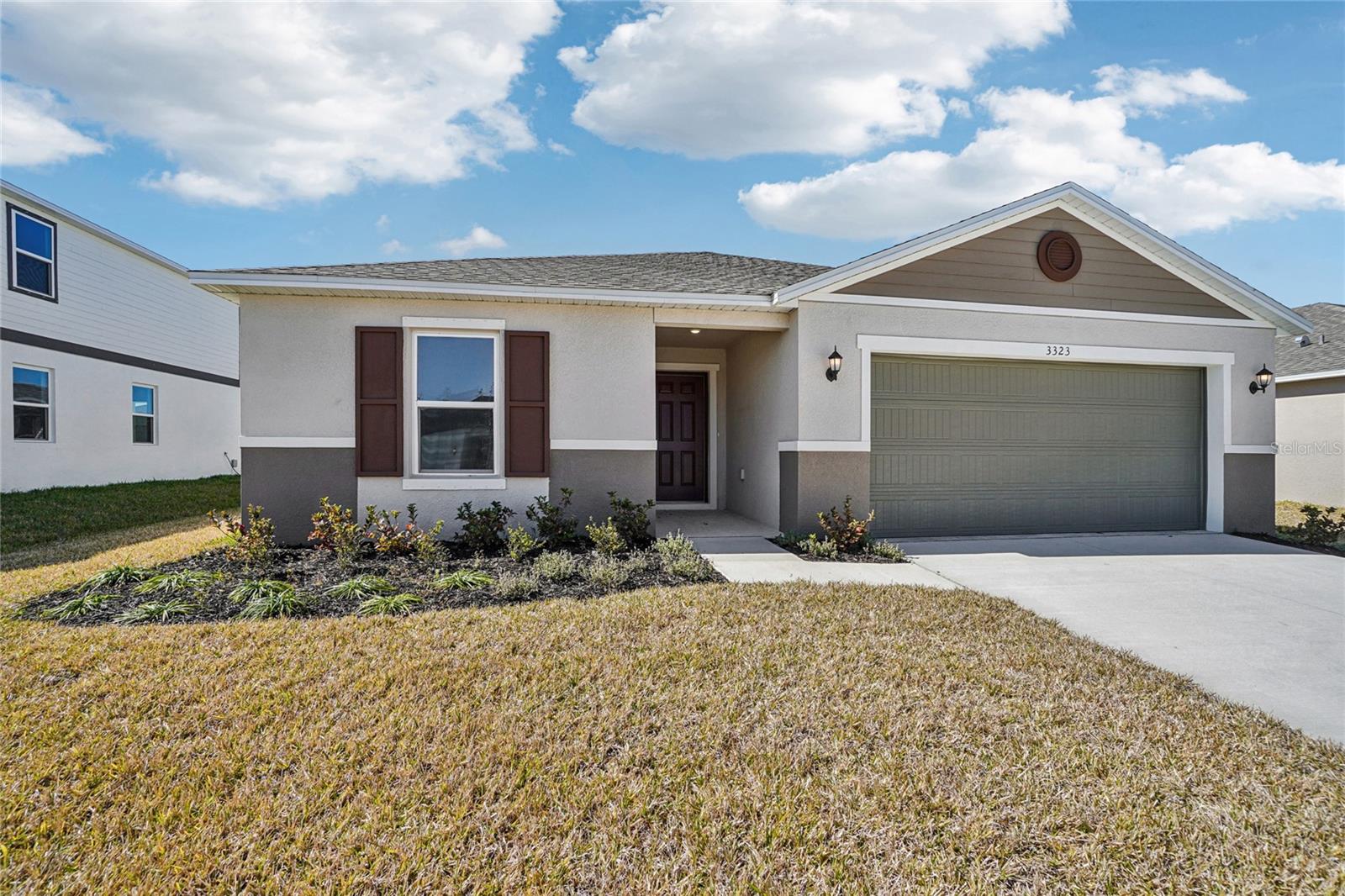 3323 Canberra Place, FL