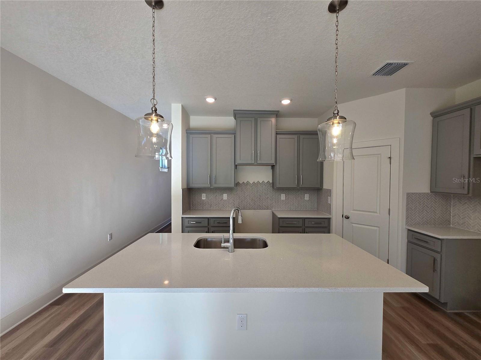 3830 Daybreak Run Loop, FL