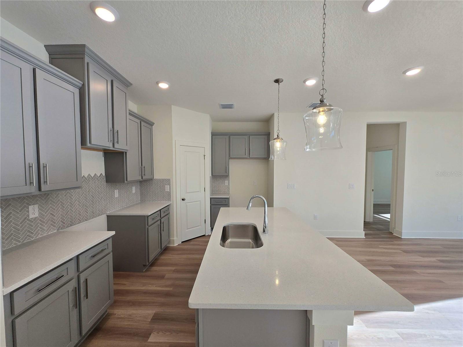 3830 Daybreak Run Loop, FL
