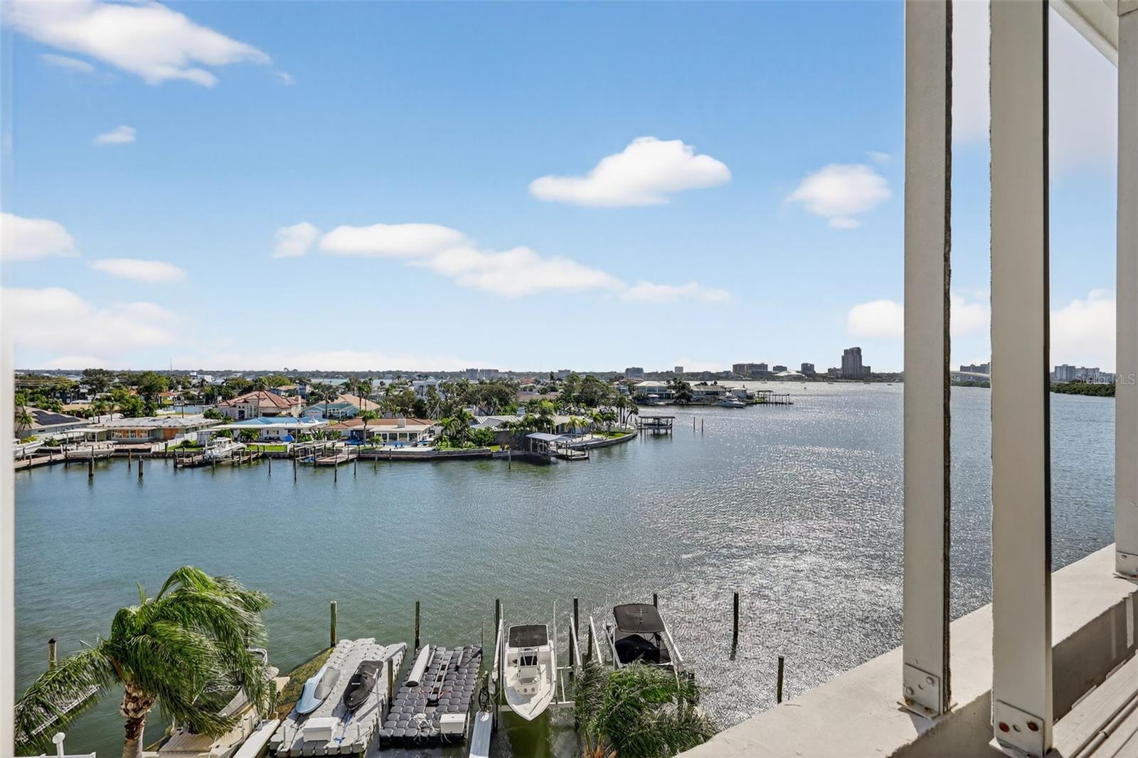 31 Island Way, FL