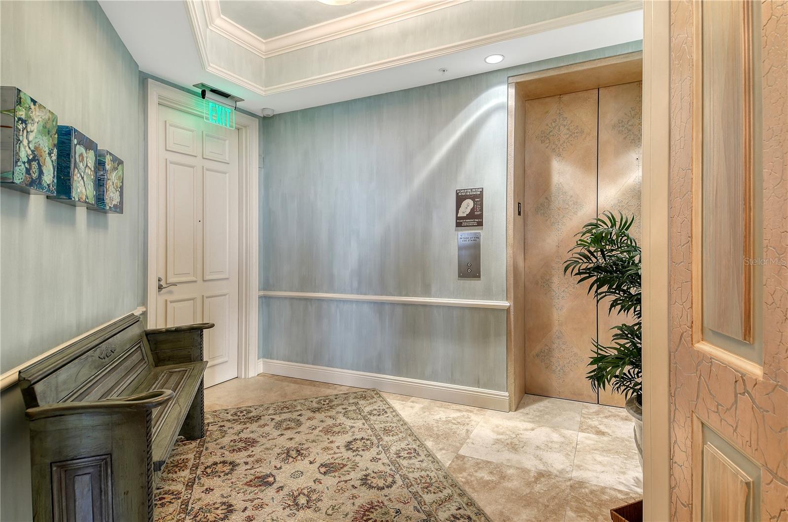 1300 Benjamin Franklin Drive, FL