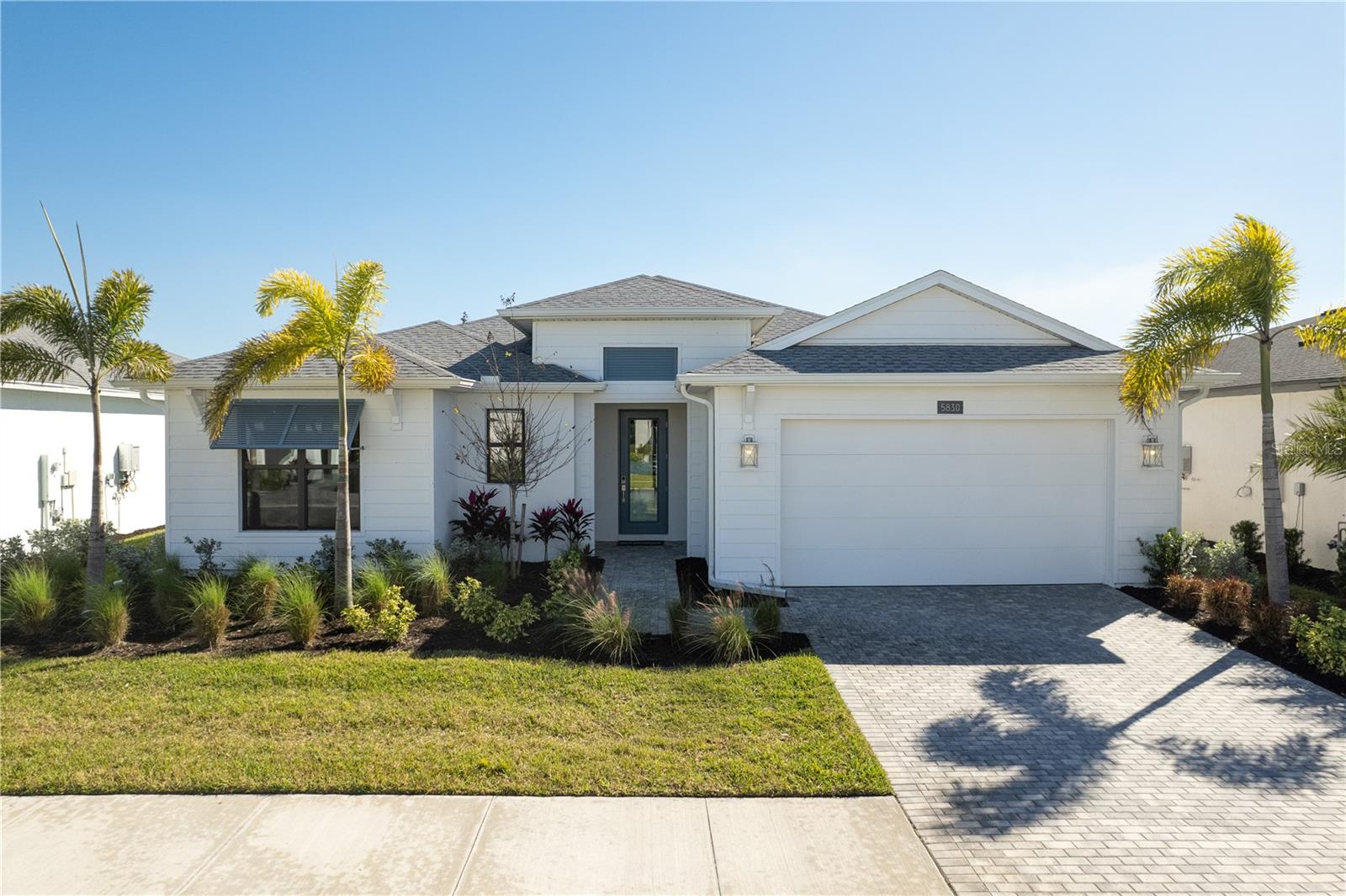 5830 Freestone Circle, FL