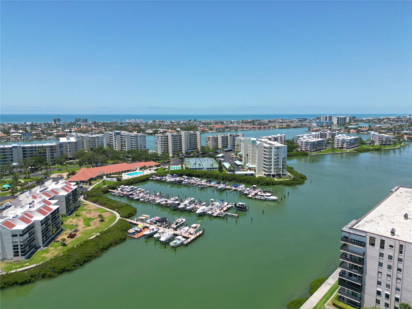 7400 Sun Island Dr S #501, FL