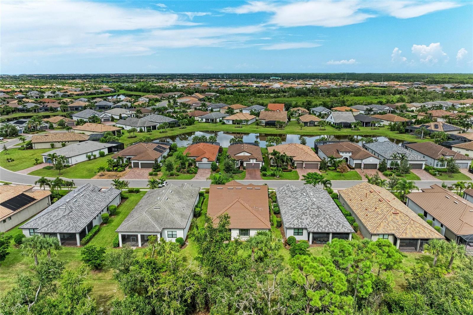 7572 Viola Loop, FL