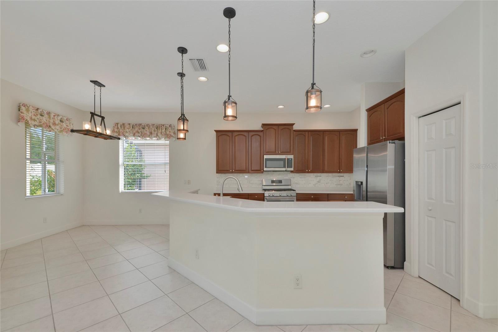6841 74th Street Circle, FL