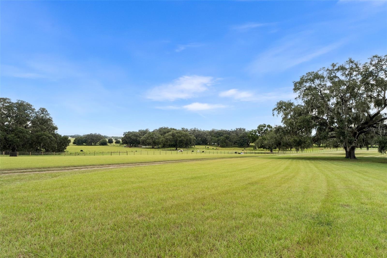 23220 Nw 27th St, FL