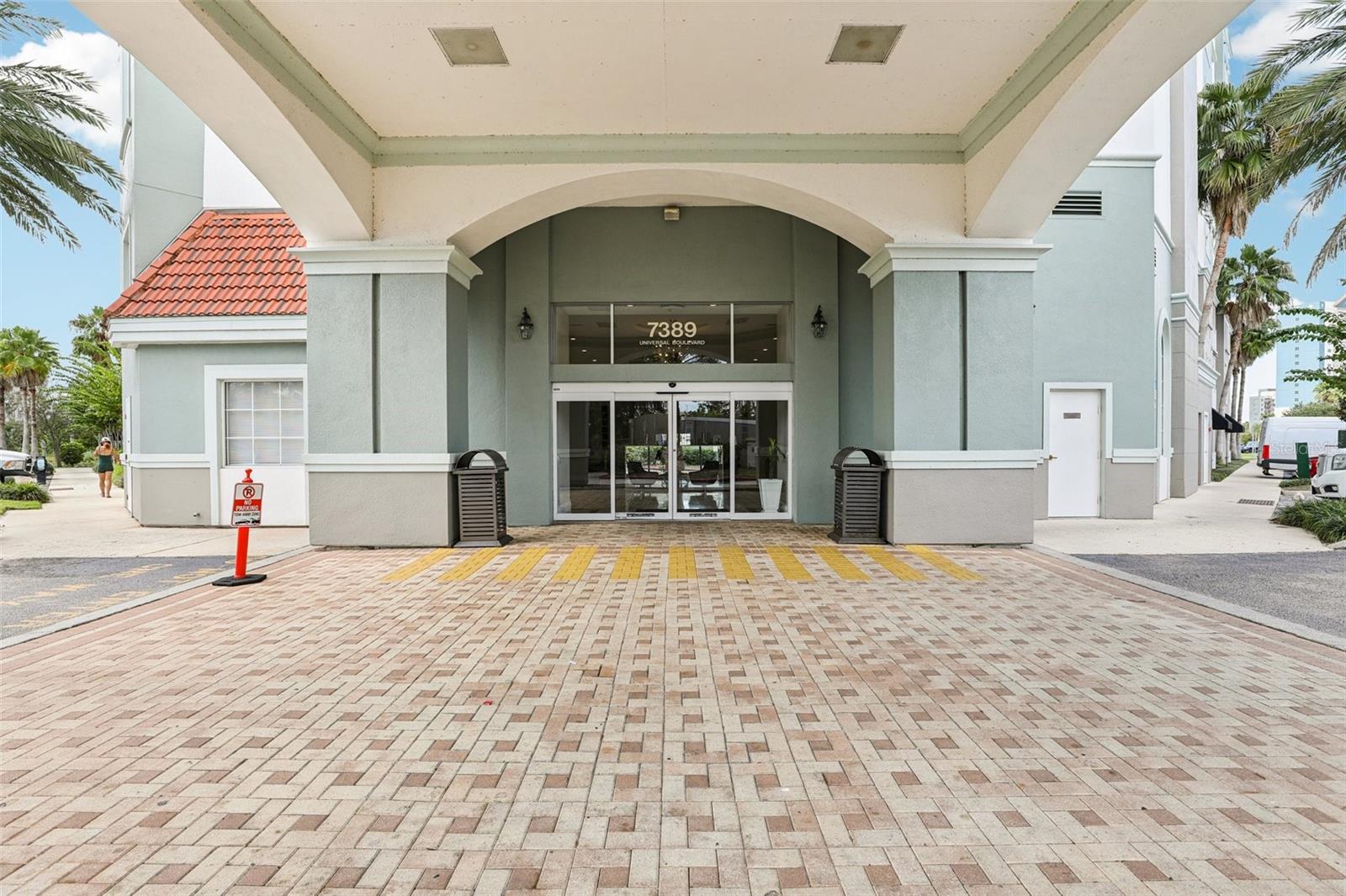 7383 Universal Boulevard, FL