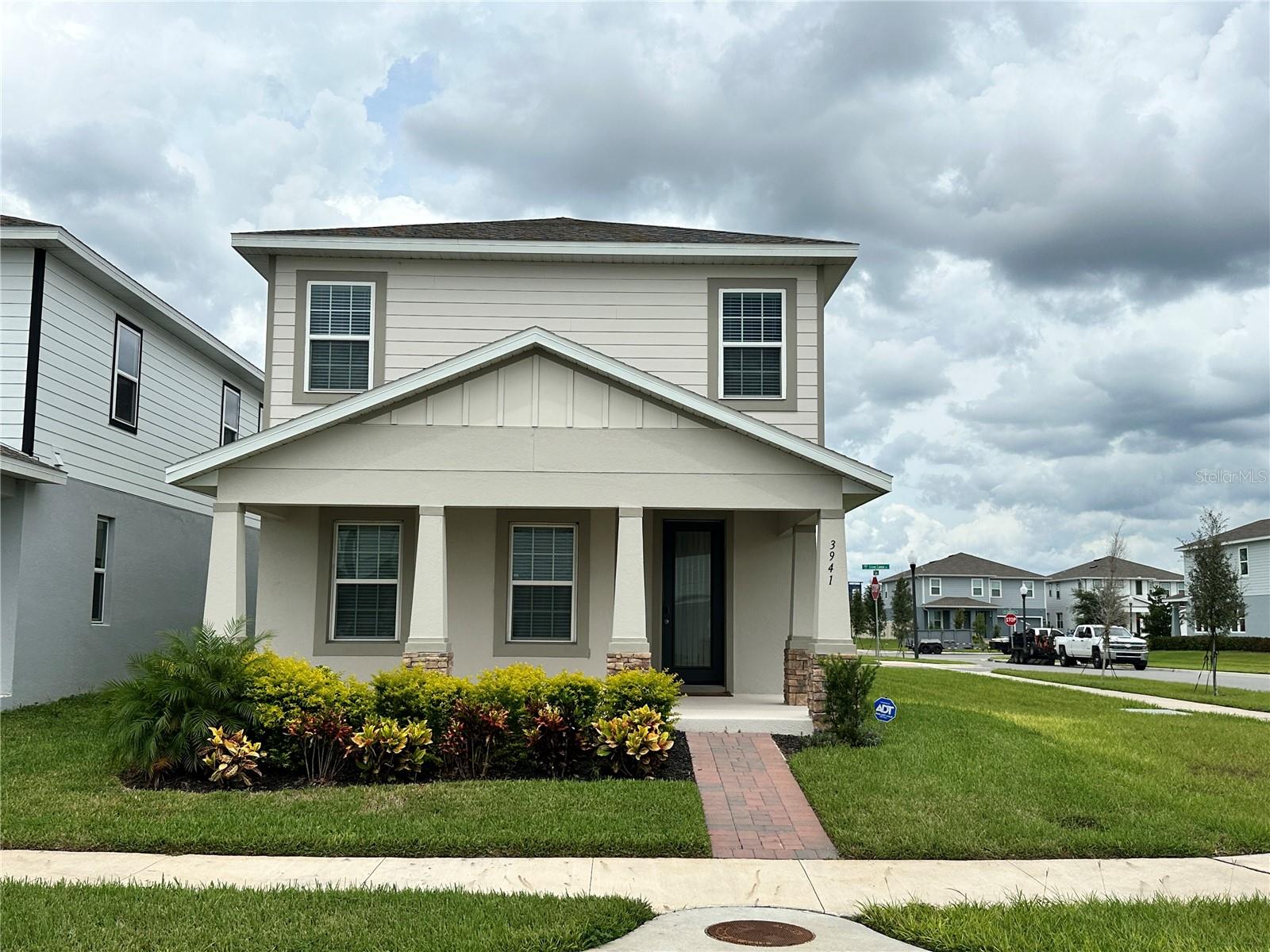 3941 Cuyahoga Valley Court, FL