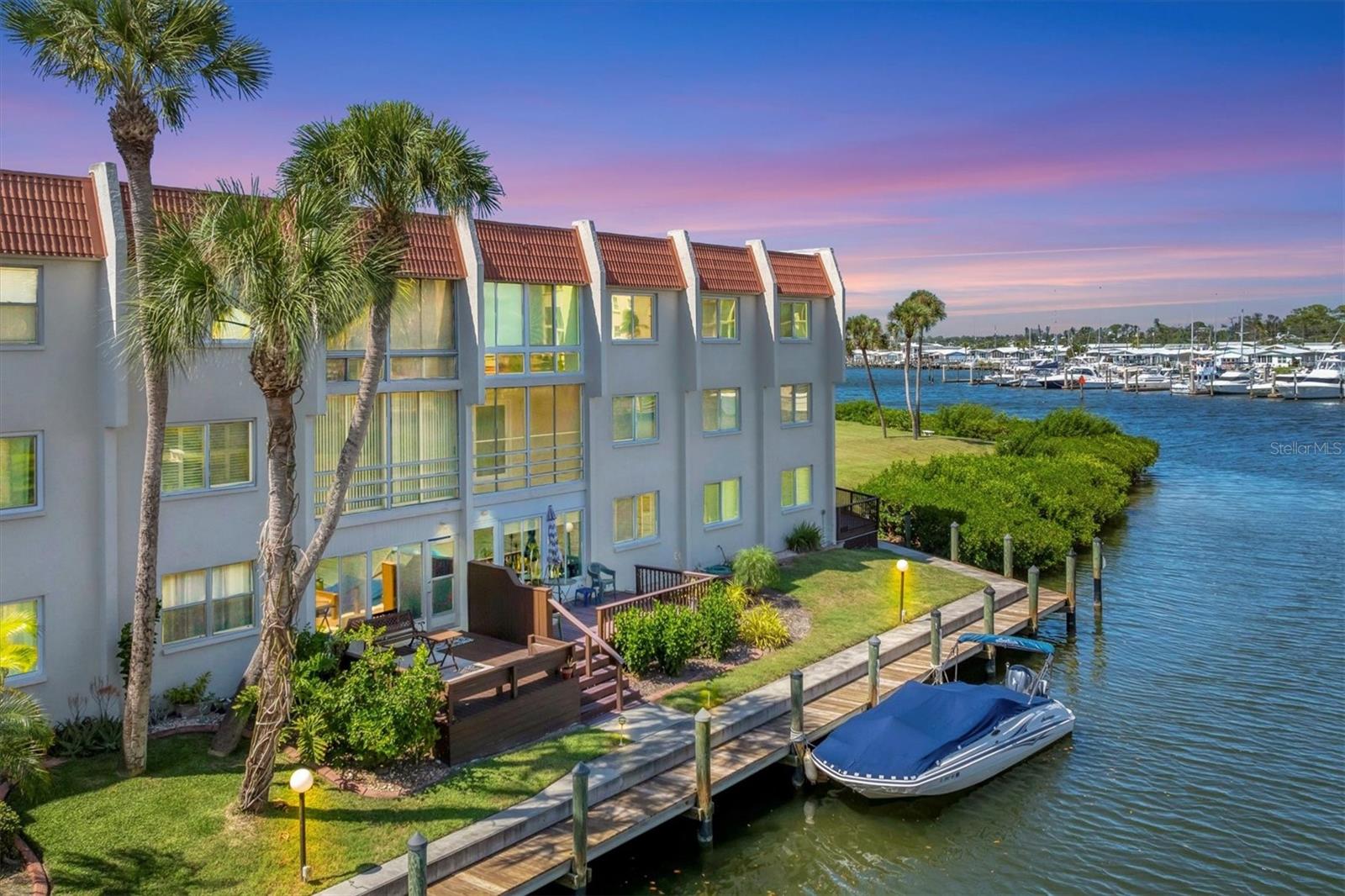240 Santa Maria St #224, FL