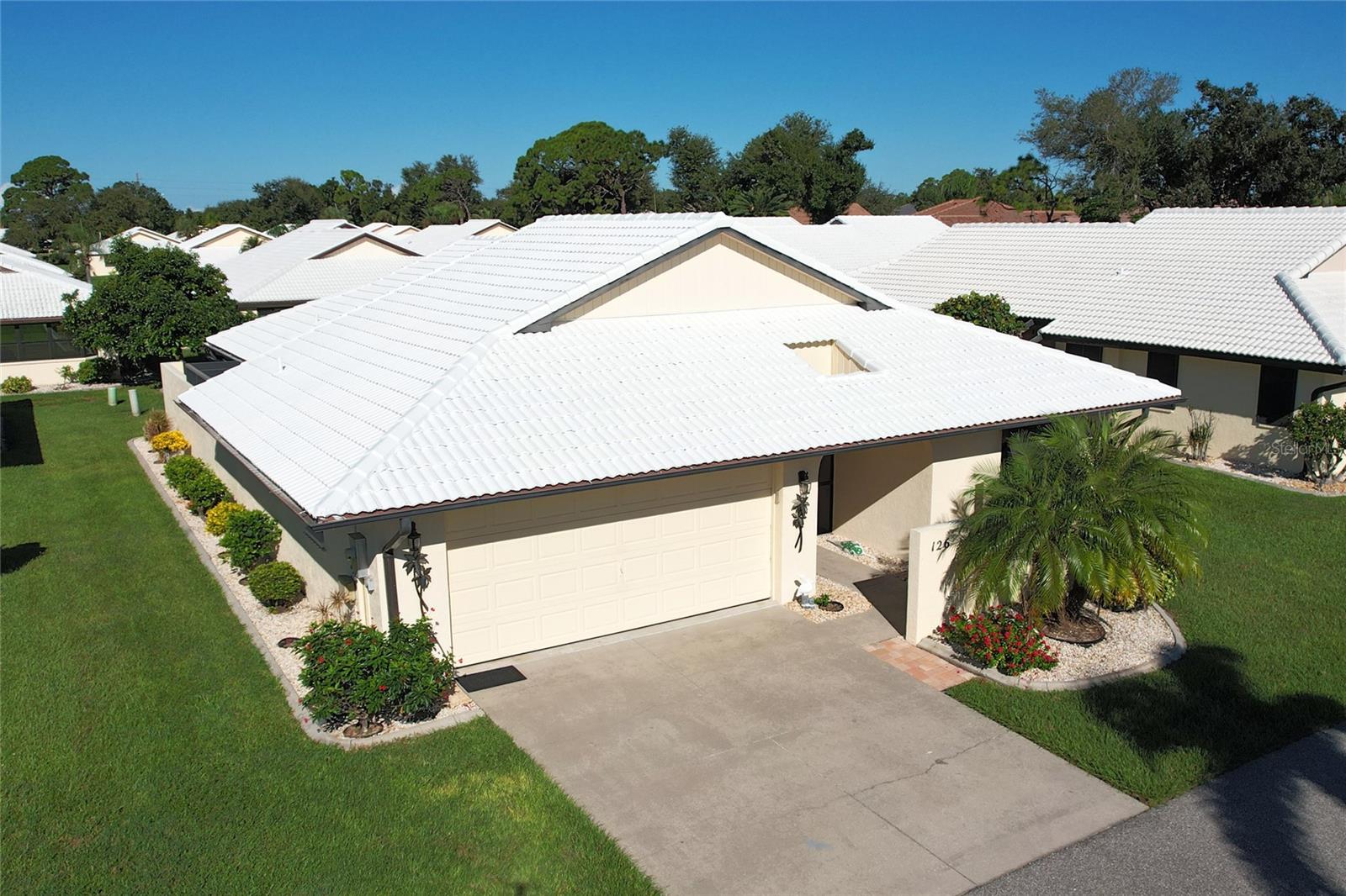 126 Sandstone Circle, FL