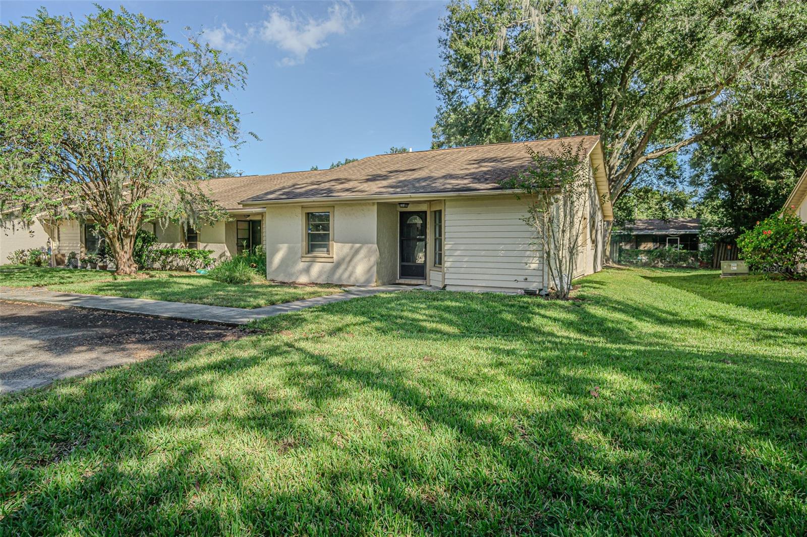 2010 Cedar Run Dr, FL