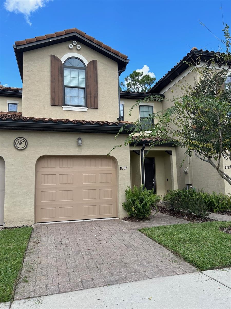 8135 Roseville Boulevard, FL